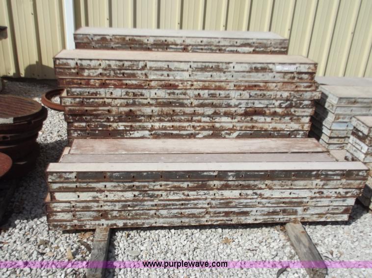 image for item B9174 6' Patent Mod-U-Form hand set filler forms