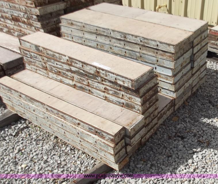 image for item B9175 4' Patent Mod-U-Form hand set filler forms