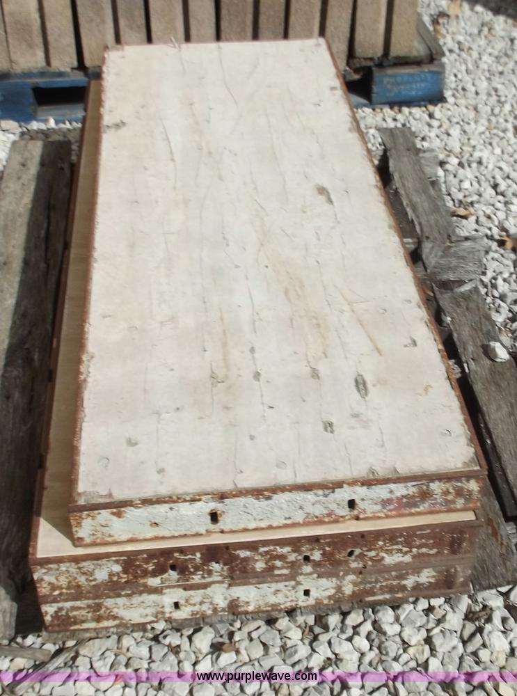 image for item B9175 4' Patent Mod-U-Form hand set filler forms