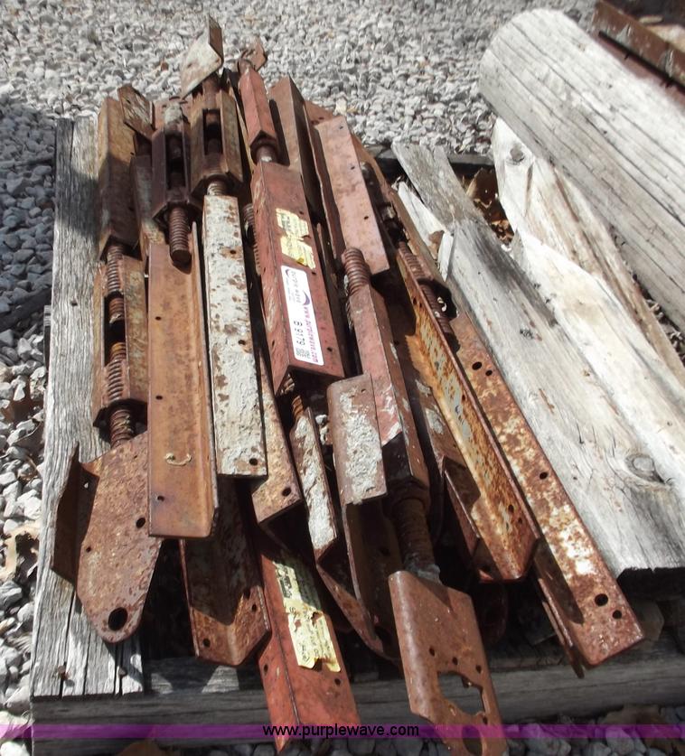 image for item B9179 (20) Mod-U-Form turnbuckles