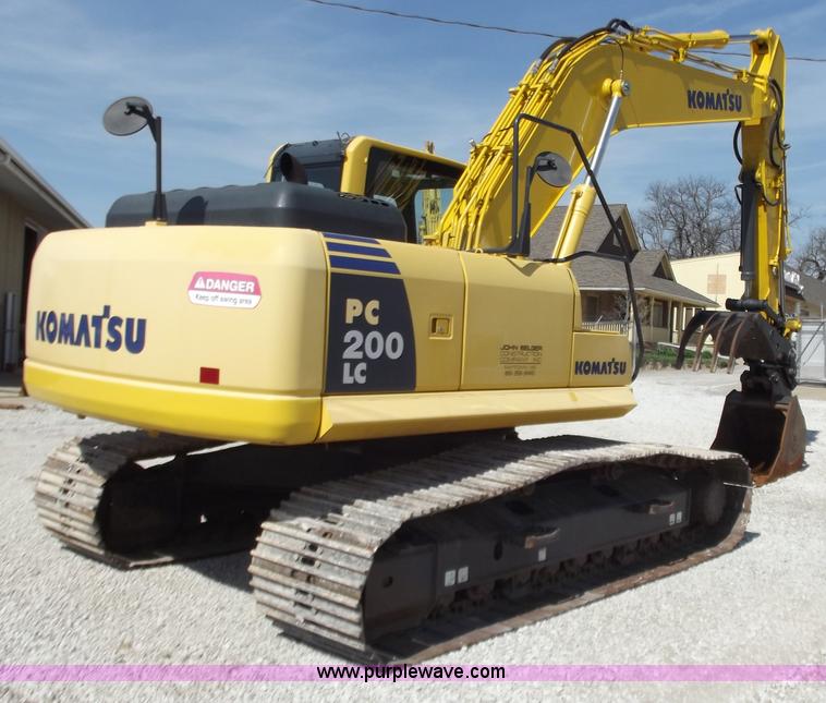 image for item D3760 2007 Komatsu PC200LC-8 excavator