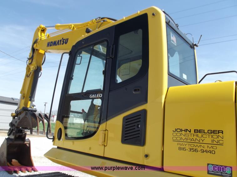 image for item D3760 2007 Komatsu PC200LC-8 excavator