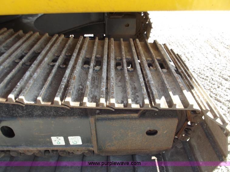 image for item D3760 2007 Komatsu PC200LC-8 excavator