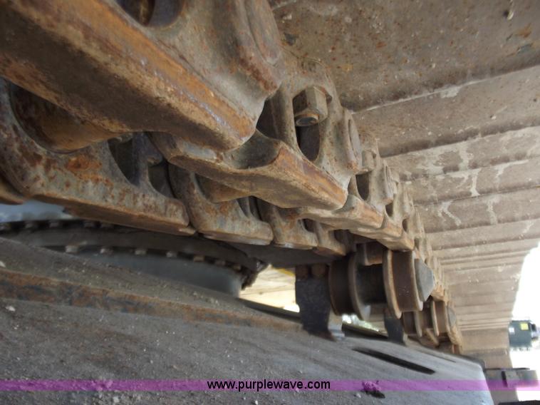 image for item D3760 2007 Komatsu PC200LC-8 excavator