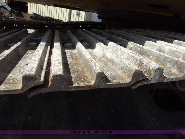 image for item D3760 2007 Komatsu PC200LC-8 excavator