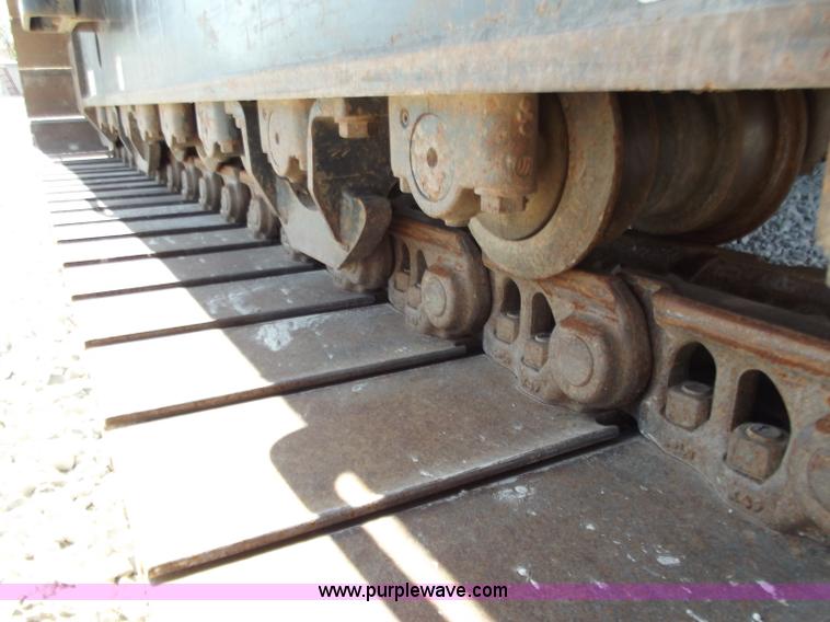 image for item D3760 2007 Komatsu PC200LC-8 excavator