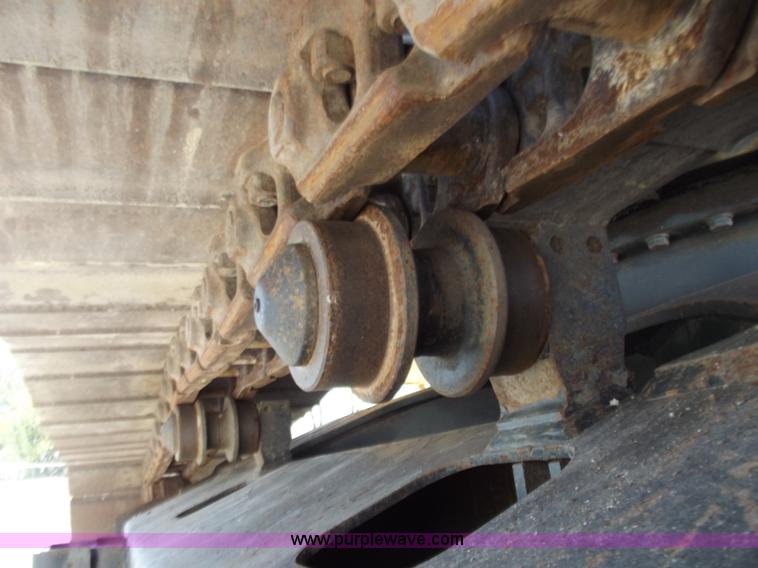 image for item D3760 2007 Komatsu PC200LC-8 excavator