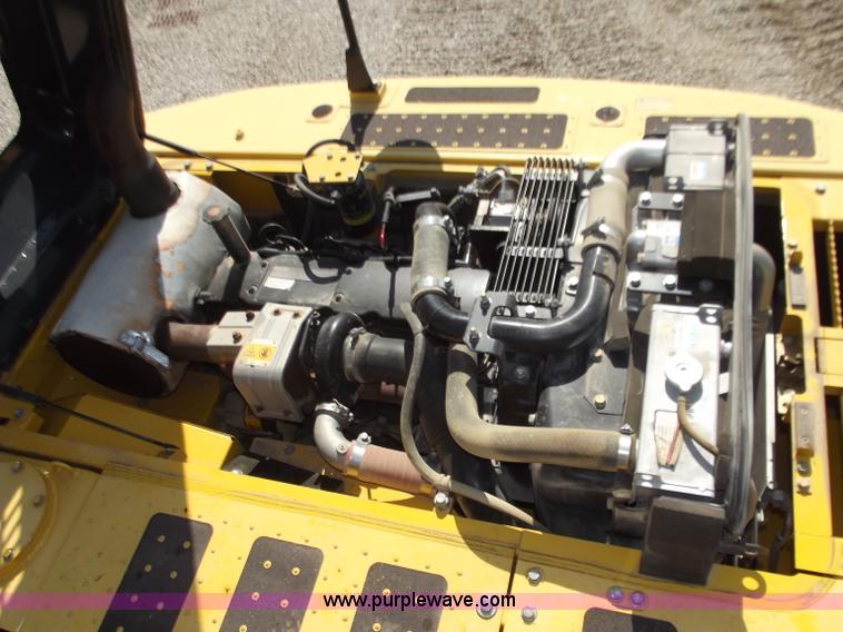 image for item D3760 2007 Komatsu PC200LC-8 excavator