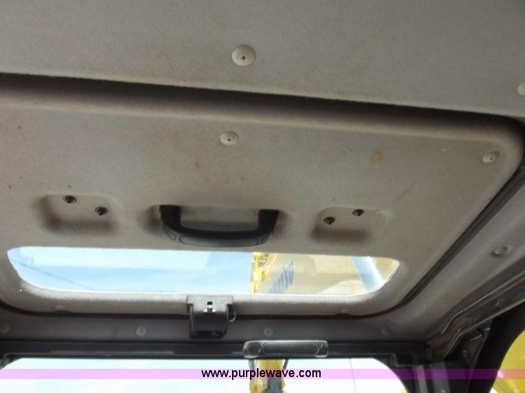 image for item D3760 2007 Komatsu PC200LC-8 excavator