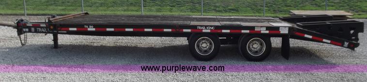 image for item D3777 1998 Trail King TK20-2400 tandem axle equipment trailer