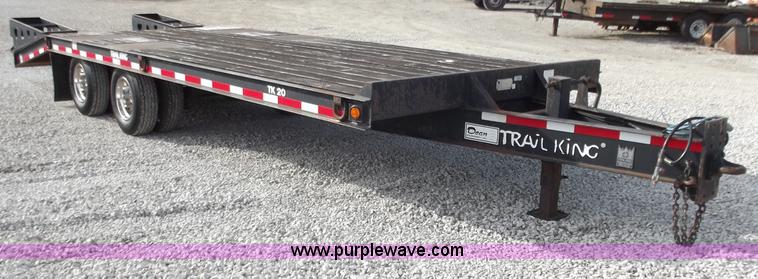 image for item D3777 1998 Trail King TK20-2400 tandem axle equipment trailer