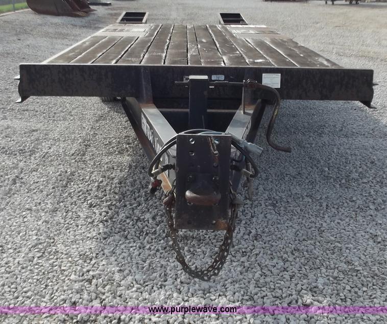 image for item D3777 1998 Trail King TK20-2400 tandem axle equipment trailer