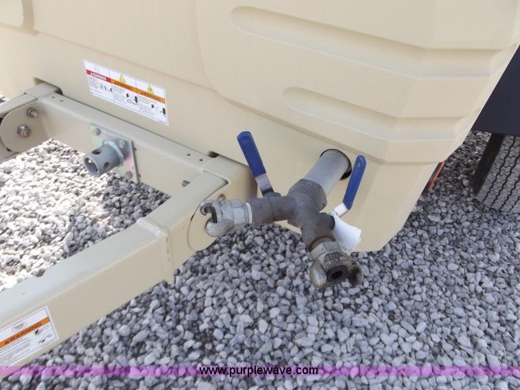 image for item D3778 Ingersoll Rand 185 Platinum Series towable compressor