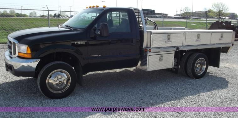 image for item D3780 1999 Ford F550 XLT Super Duty service truck