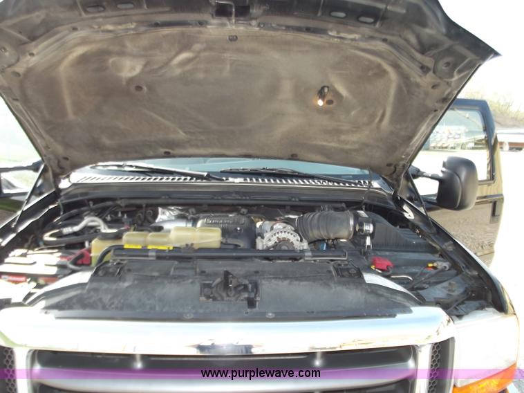 image for item D3780 1999 Ford F550 XLT Super Duty service truck