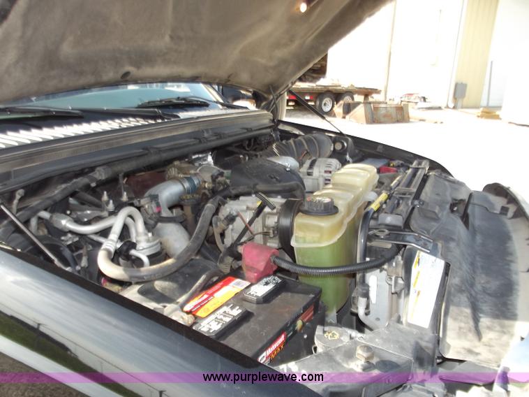 image for item D3780 1999 Ford F550 XLT Super Duty service truck