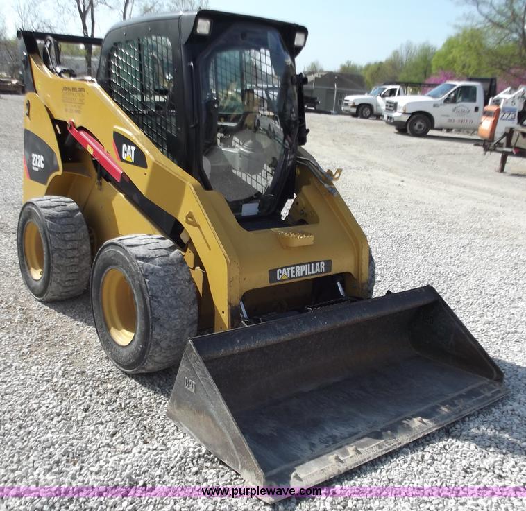 image for item D3781 Caterpillar 272C skid steer