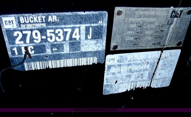 image for item D3781 Caterpillar 272C skid steer