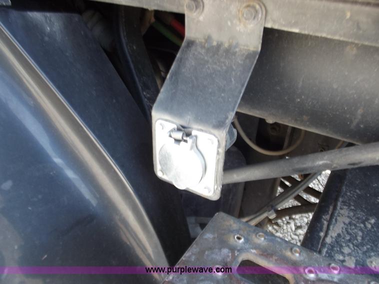 image for item D3782 1998 Ford Louisville L8501 dump truck