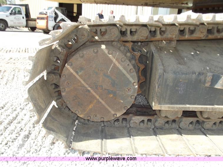 image for item D3783 2004 Komatsu PC400LC-7L excavator