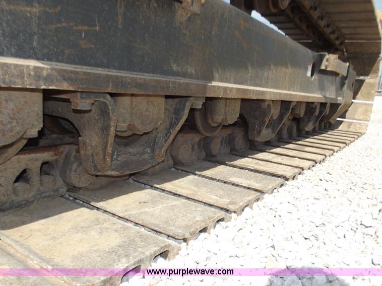 image for item D3783 2004 Komatsu PC400LC-7L excavator