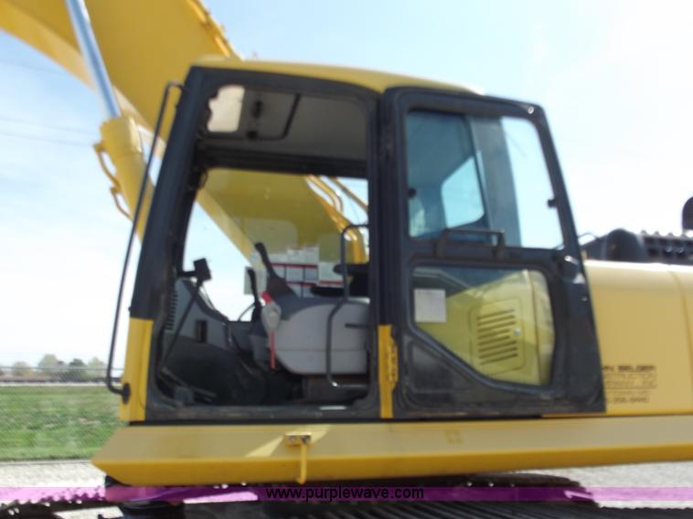 image for item D3783 2004 Komatsu PC400LC-7L excavator
