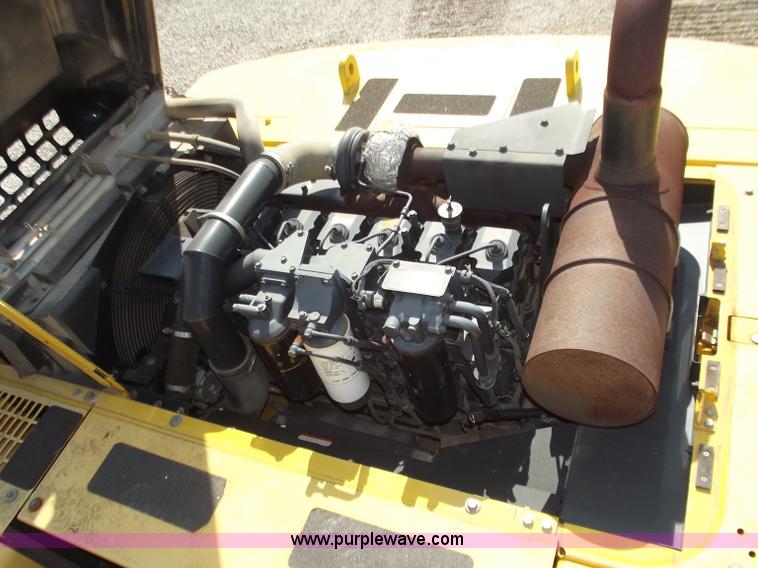 image for item D3783 2004 Komatsu PC400LC-7L excavator