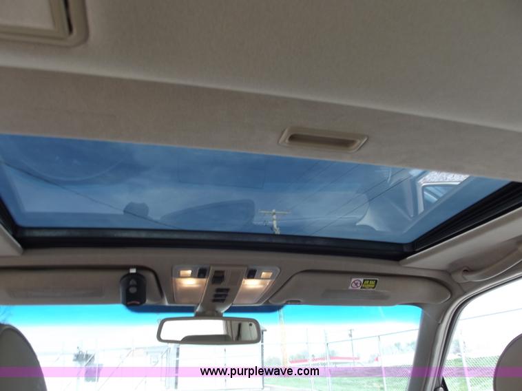 image for item D3786 1995 Mercedes Benz S420