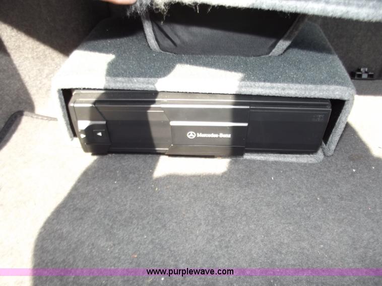 image for item D3786 1995 Mercedes Benz S420