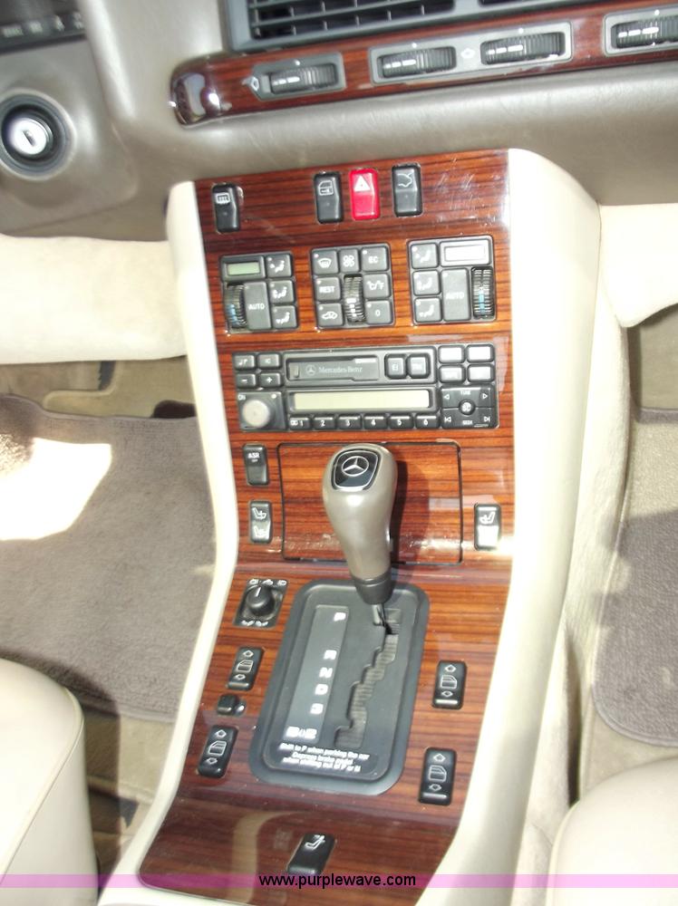 image for item D3786 1995 Mercedes Benz S420