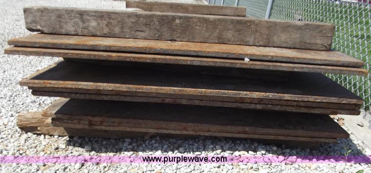 image for item D3792 (8) 4' x 8' street plates