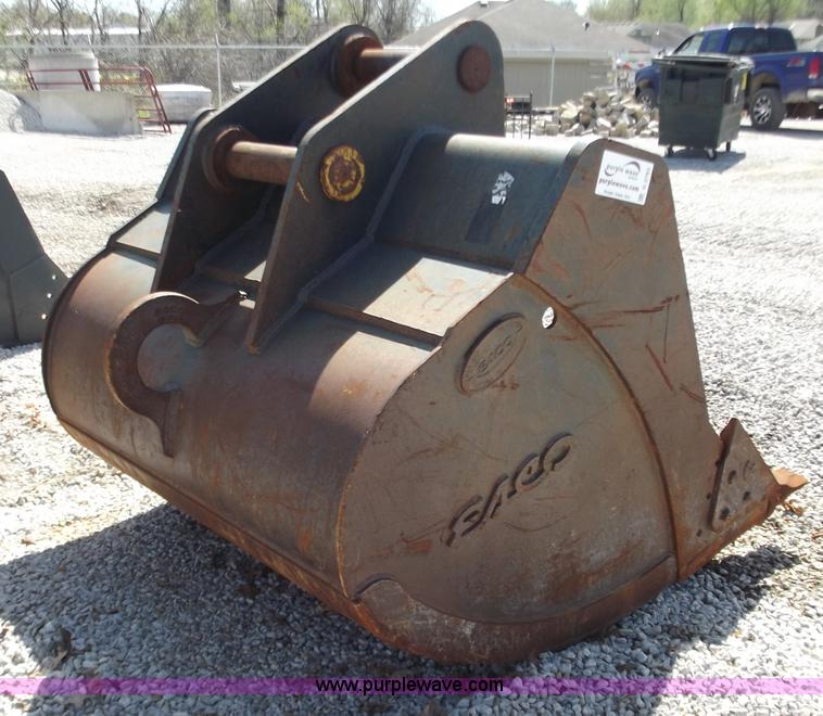 image for item D3793 Esco 66" bucket