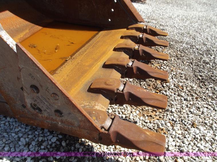 image for item D3793 Esco 66" bucket