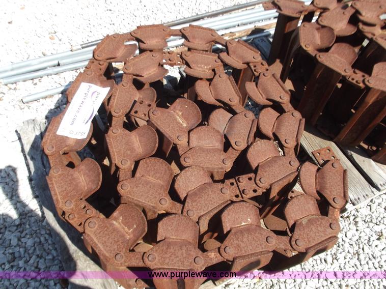 image for item D3795 Loegering Trail Blazers skid steer steel tracks