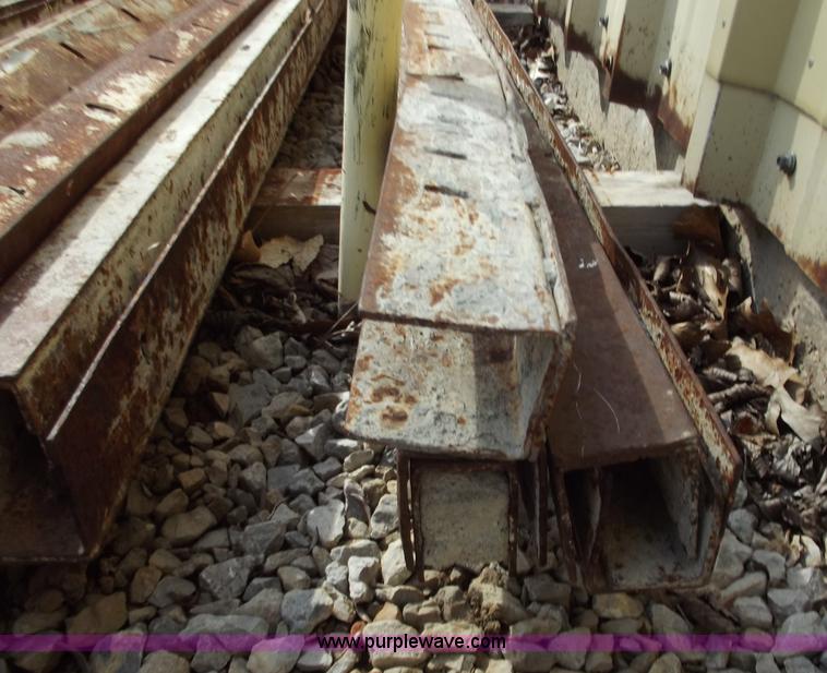 image for item D3801 Approximately 25 assorted Mod-U-Form fillers