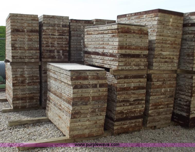 image for item D3808 (196) Mod-U-Form 24' x 4" concrete forms