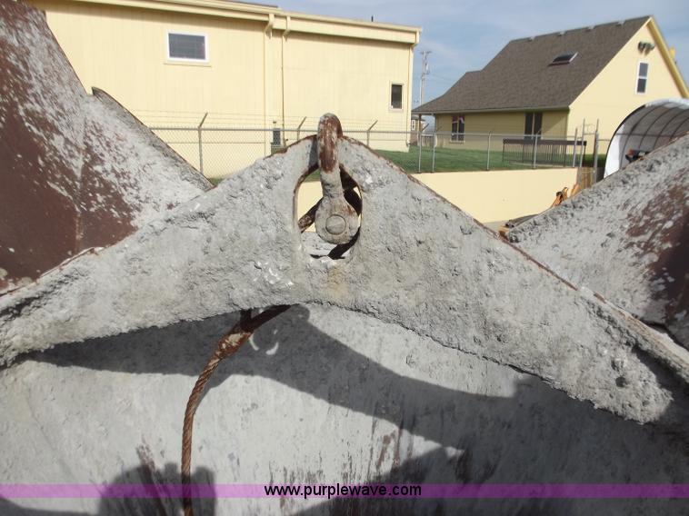 image for item D3811 1 yd. concrete bucket