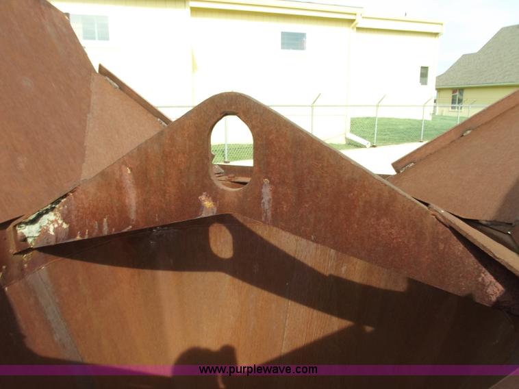 image for item D3812 1 yd. concrete bucket