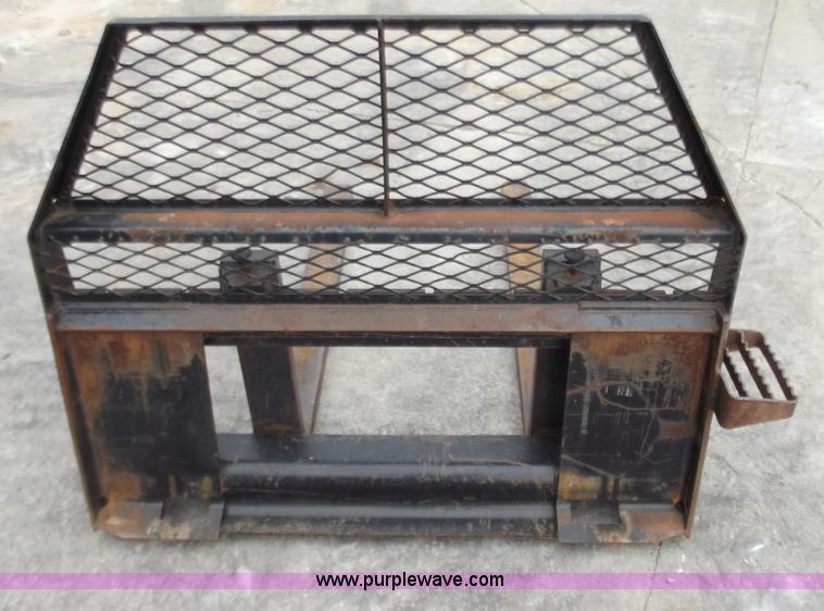 image for item D3818 Caterpillar skid steer pallet forks