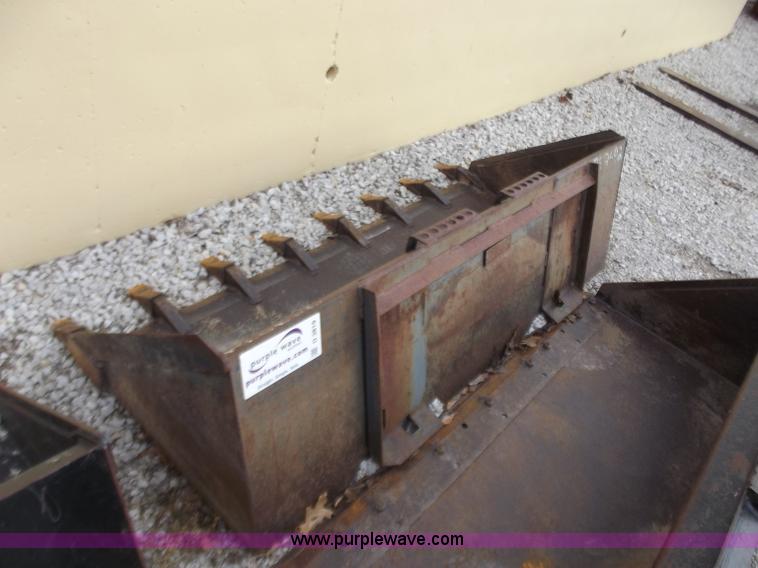 image for item D3819 71"W skid steer bucket