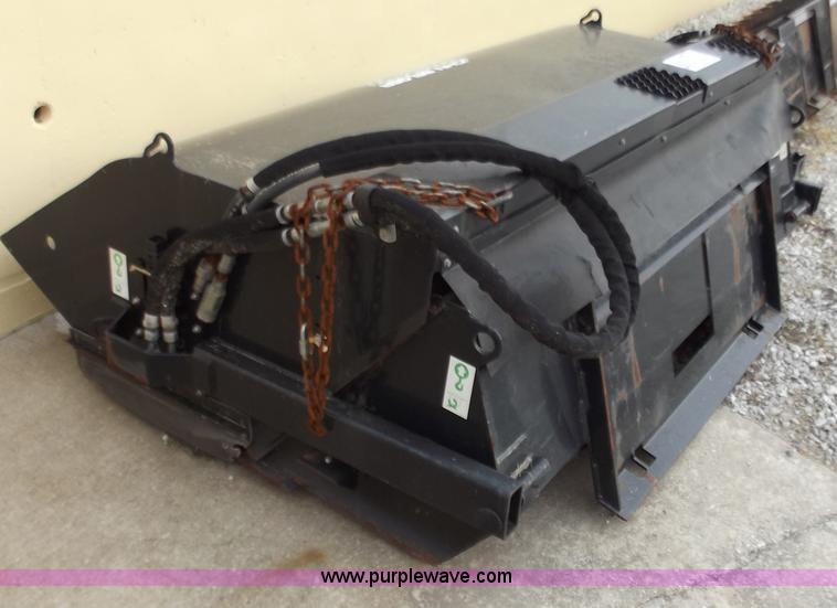 image for item D3820 Caterpillar BP18 pickup broom