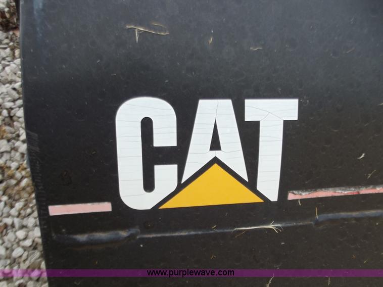 image for item D3820 Caterpillar BP18 pickup broom