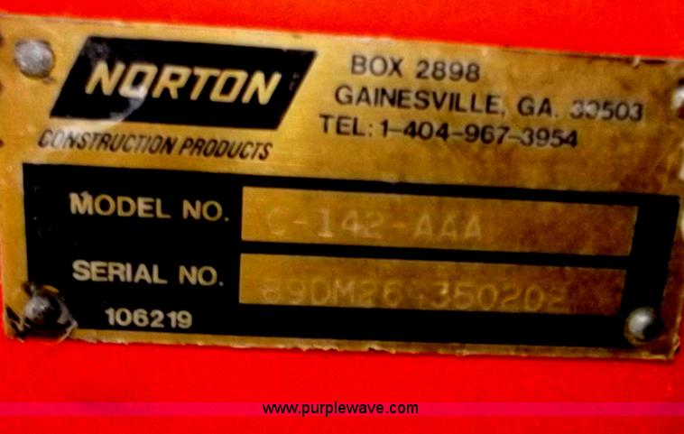 image for item D3833 Norton Clipper wet cut concrete saw