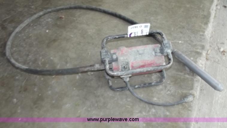 image for item D3837 Pro 2+ North Rock concrete vibrator