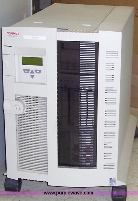 image for item B1174 (9) Compaq Proliant servers