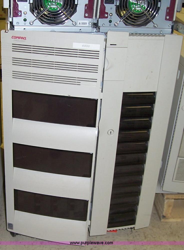 image for item B1174 (9) Compaq Proliant servers