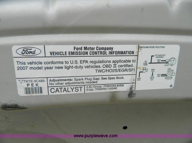 image for item B3597 2007 Ford Crown Victoria Police Interceptor