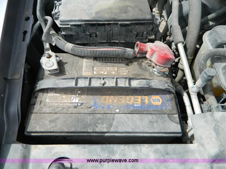 image for item B3598 2006 Ford Crown Victoria Police Interceptor