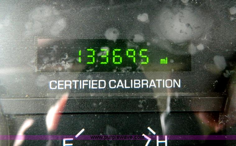 image for item B3627 2007 Ford Crown Victoria Police Interceptor