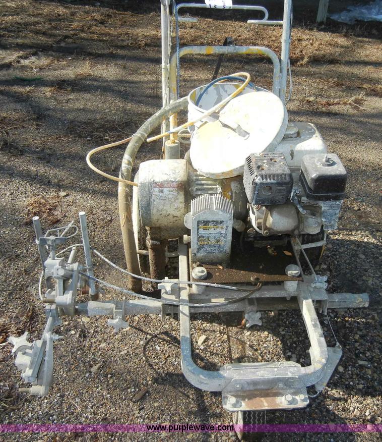 image for item C4124 Linear Dynamic 160 paint machine